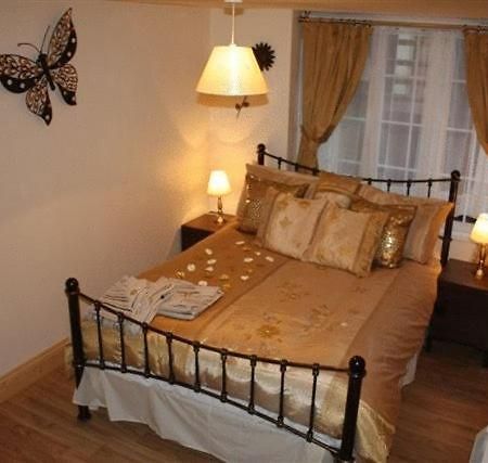 Robertsbridge Retreat At Cornhill Self Catering Apartments Zimmer foto
