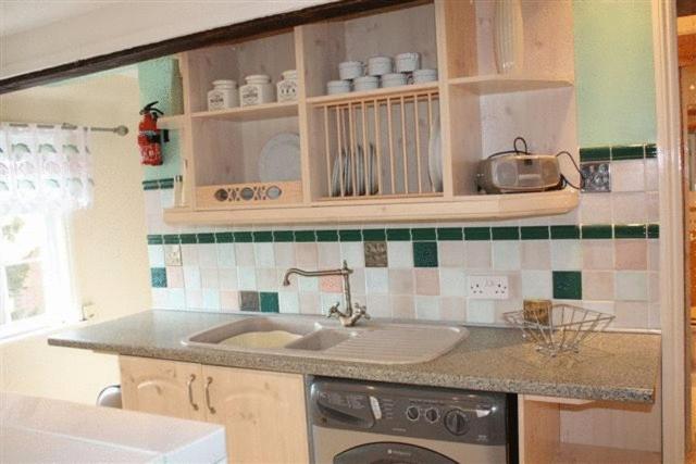 Robertsbridge Retreat At Cornhill Self Catering Apartments Zimmer foto