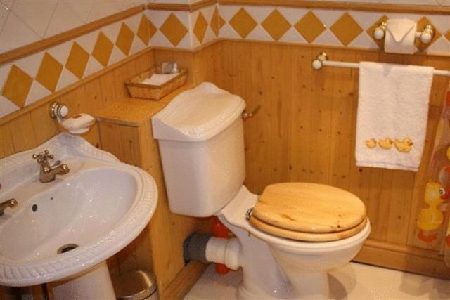 Robertsbridge Retreat At Cornhill Self Catering Apartments Zimmer foto
