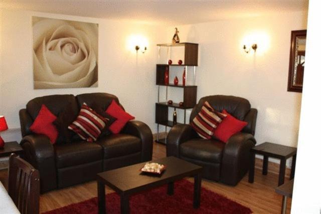 Robertsbridge Retreat At Cornhill Self Catering Apartments Zimmer foto